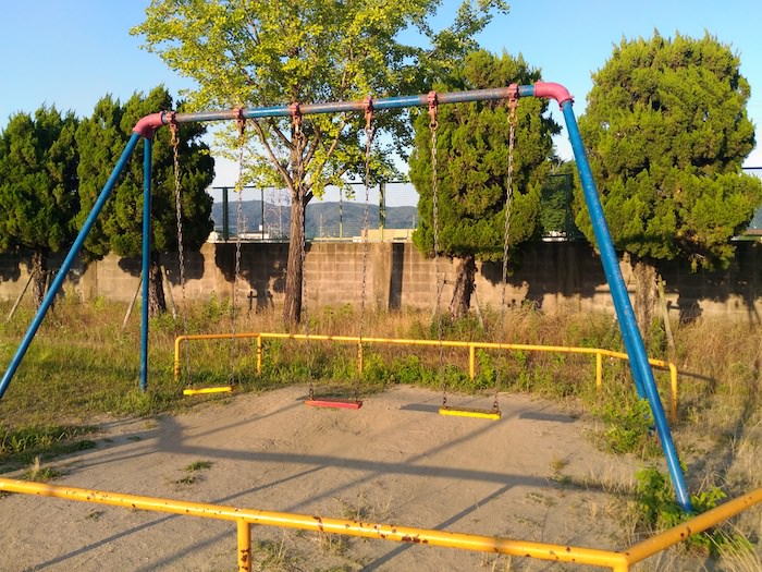 j싅 uR