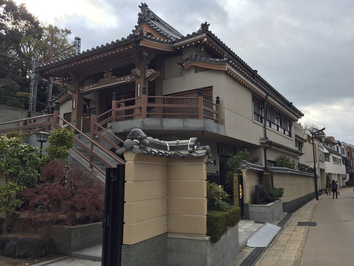 枚方宿にある専光寺