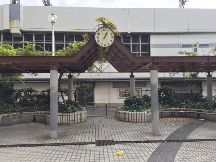 枚方宿にある岡本町公園の休憩所